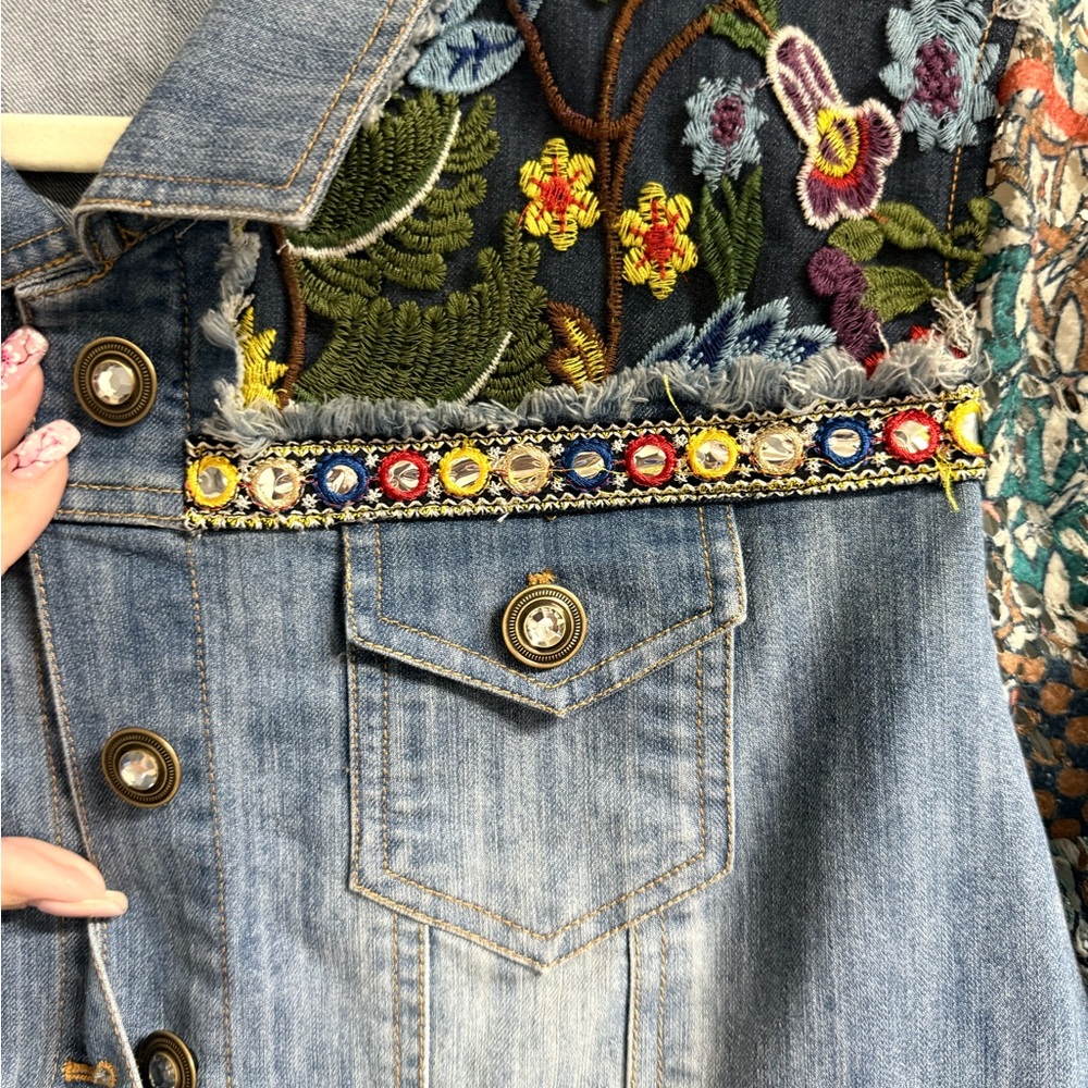 Multiples Blue Denim Jacket with Multicolor Embroidered Sleeves - Picture 5 of 10